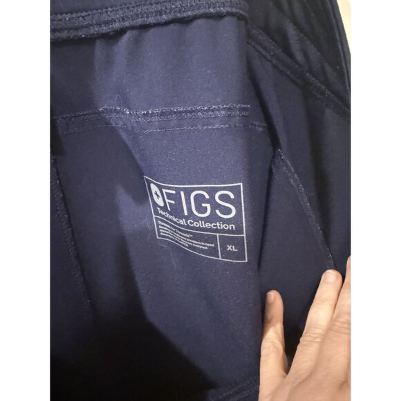 Figs Technical Collection Navy Blue Scrub Set V-Neck Top XXL & Kade Cargo XL - Picture 10 of 11